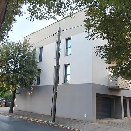 Sloneczny Sienkiewicza 3a * レシュノ